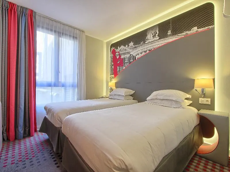 Design Place D'italie فندق